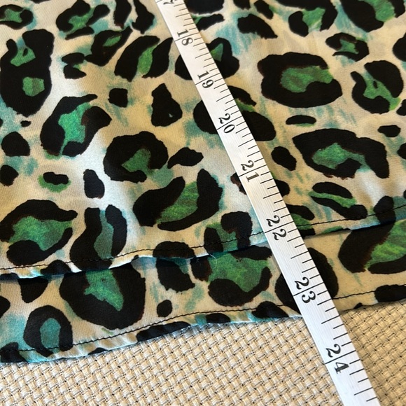 Cabi - Jungle Top Cheetah Leopard Tank Blouse Green M - Picture 7 of 9